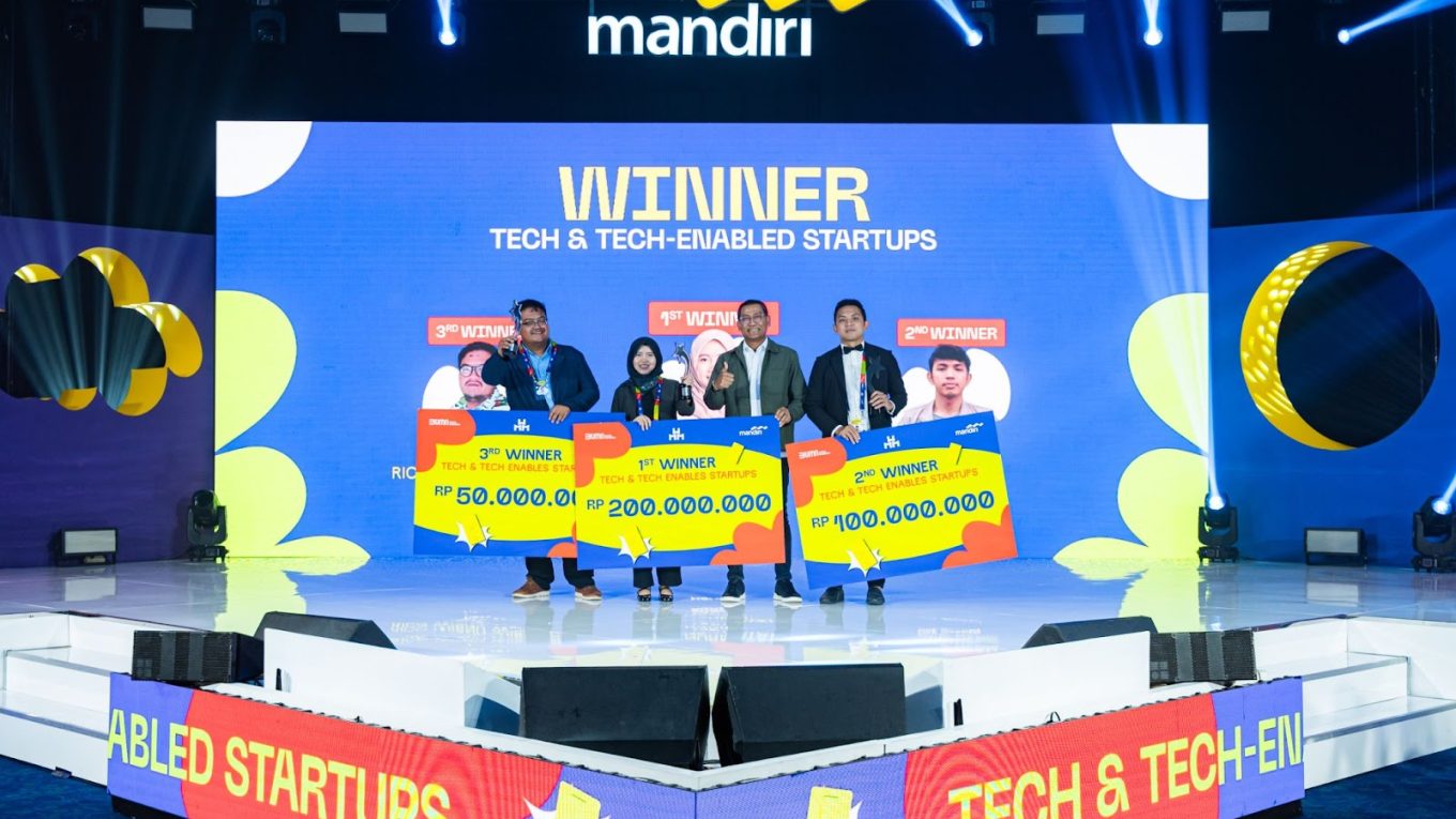 dokumentasi OKE Gerden menang penghargaan